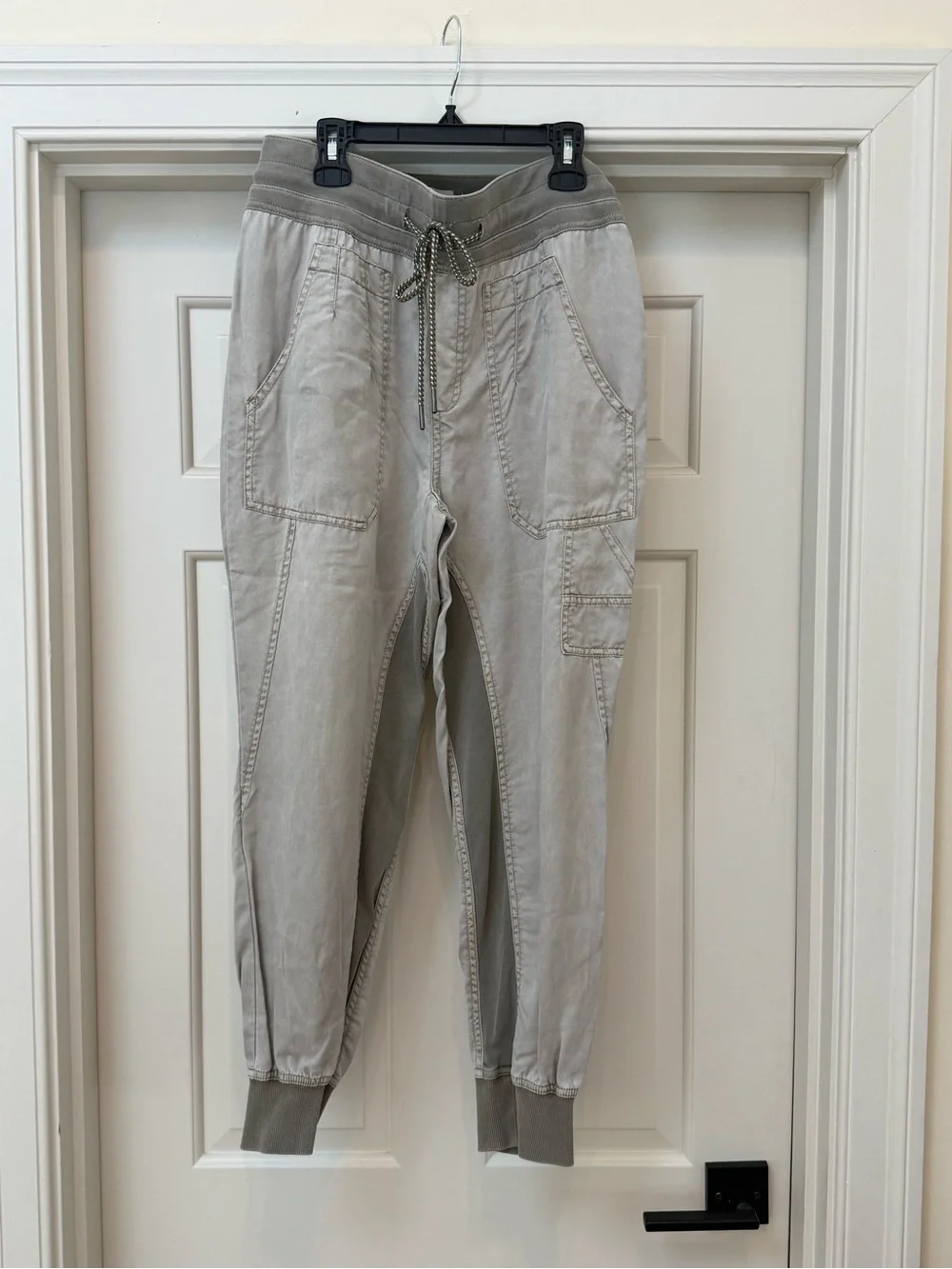 Anthropologie Nomad Joggers - Size Small - light green